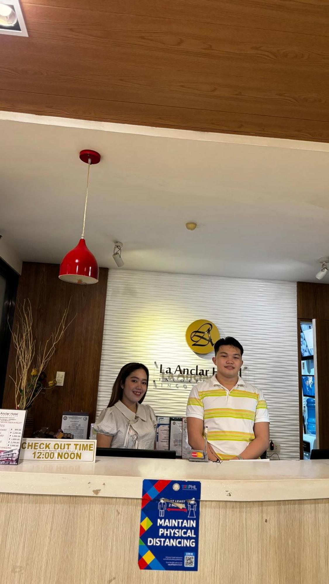 La Anclar Hotel Davao ภายนอก รูปภาพ