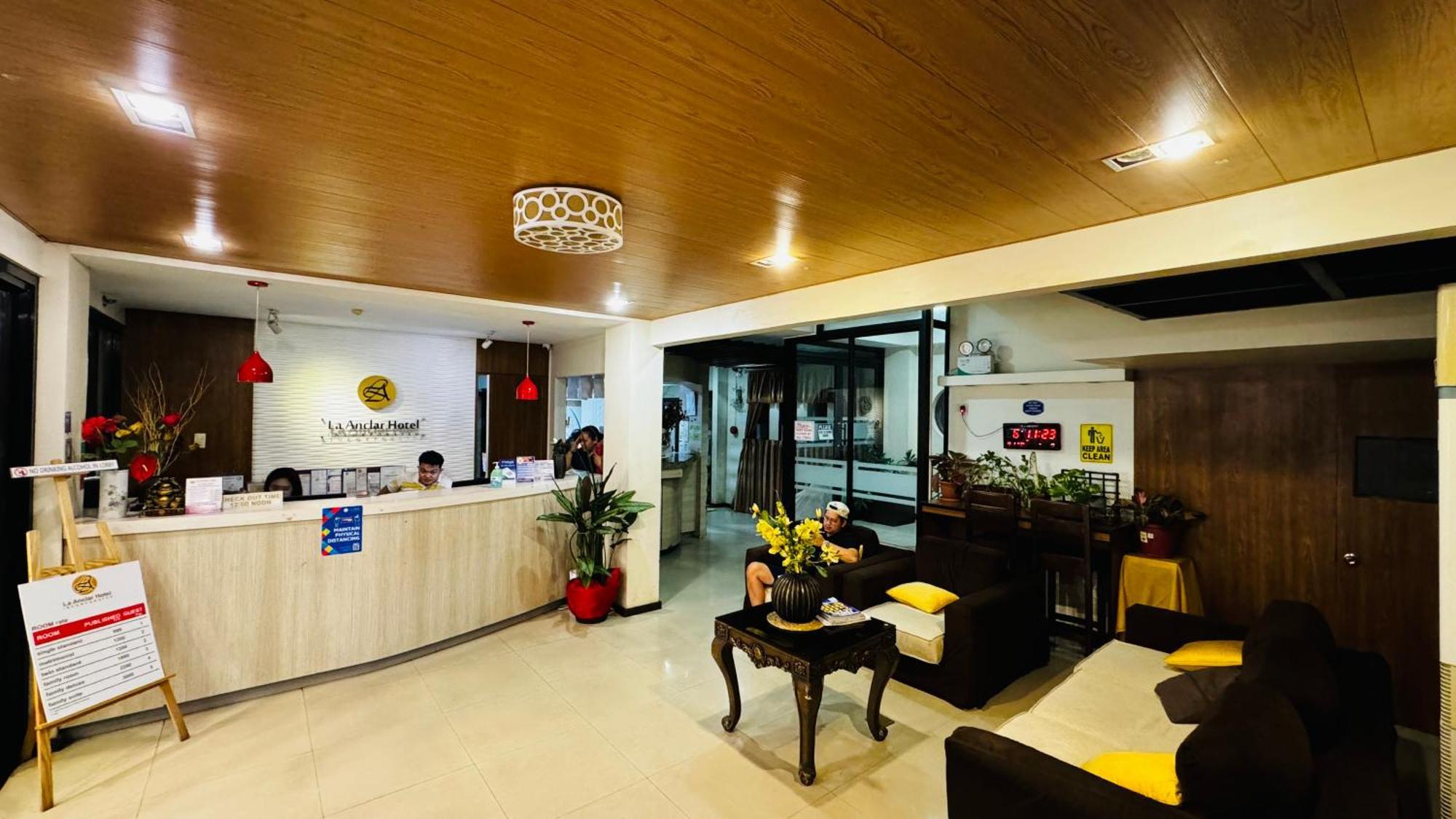La Anclar Hotel Davao ภายนอก รูปภาพ