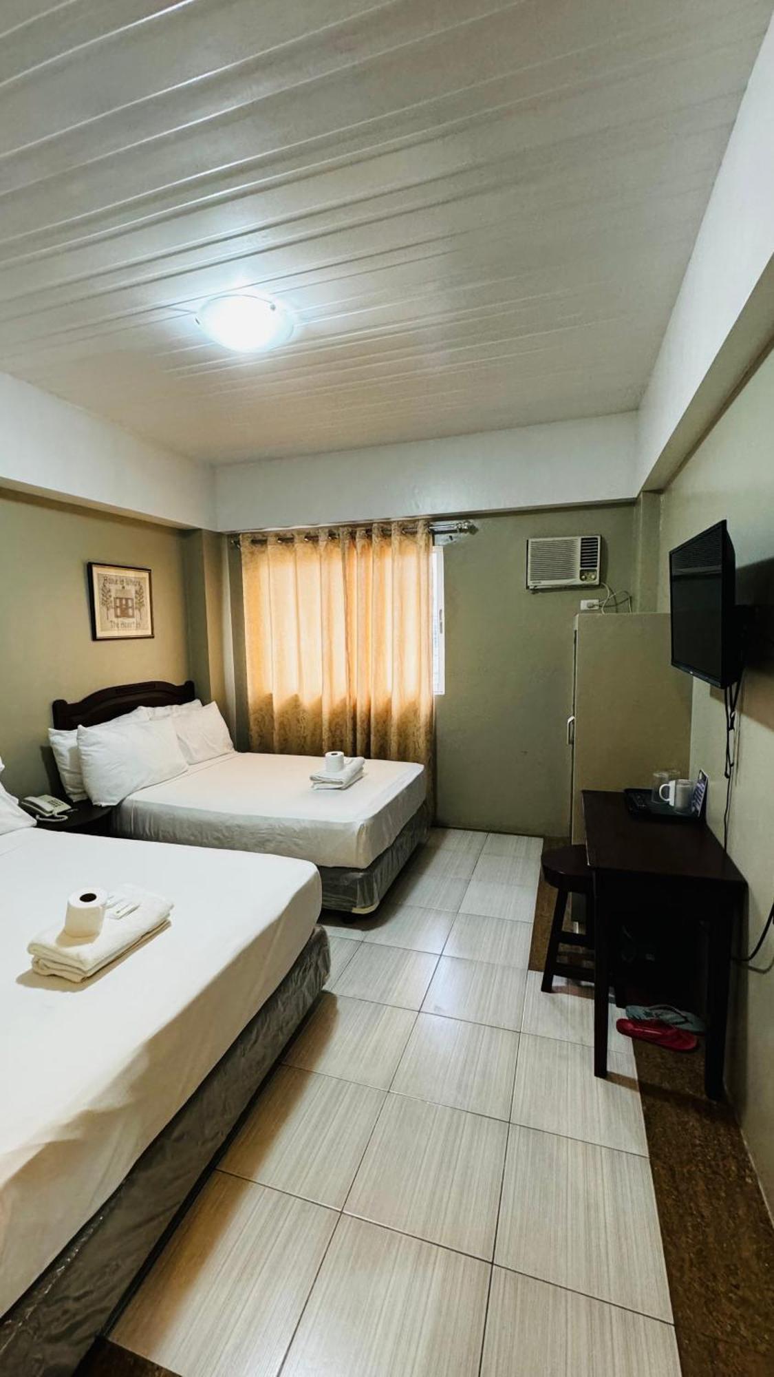 La Anclar Hotel Davao ภายนอก รูปภาพ